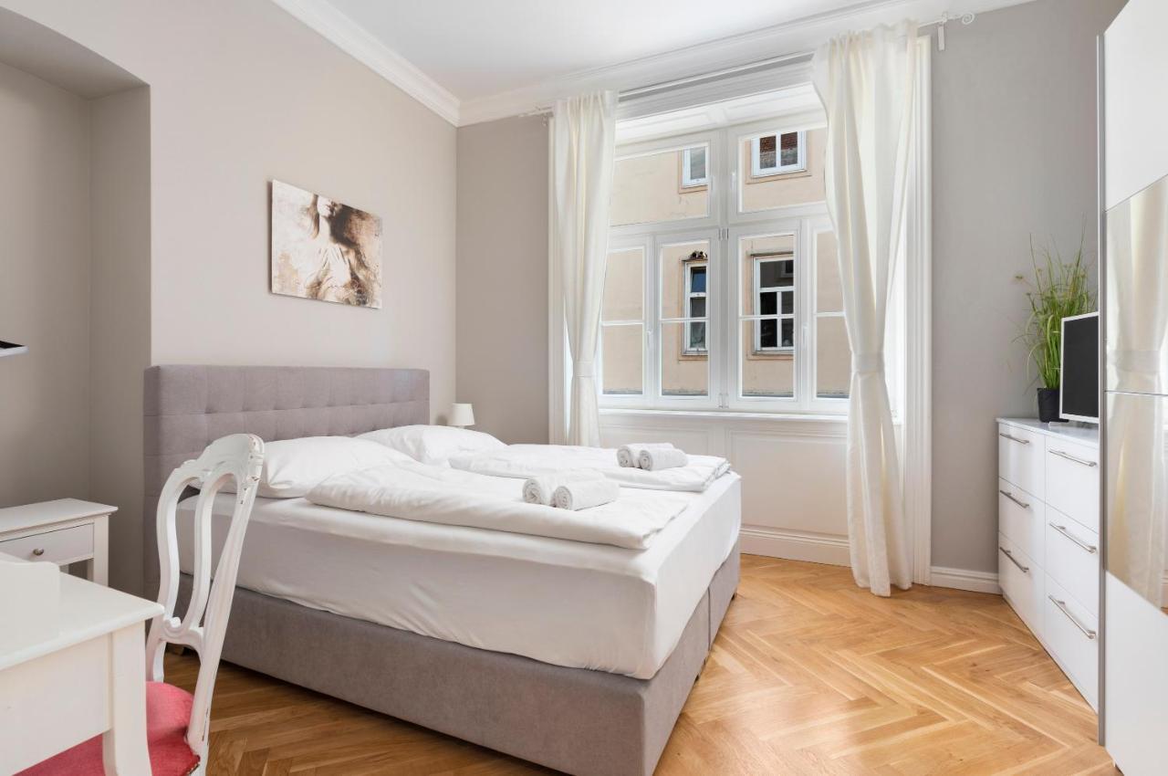 Imperial Apartments Schoenbrunn - Contactless Check-In Vienna Esterno foto