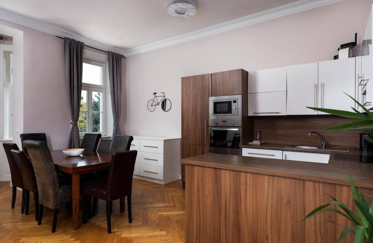 Imperial Apartments Schoenbrunn - Contactless Check-In Vienna Esterno foto