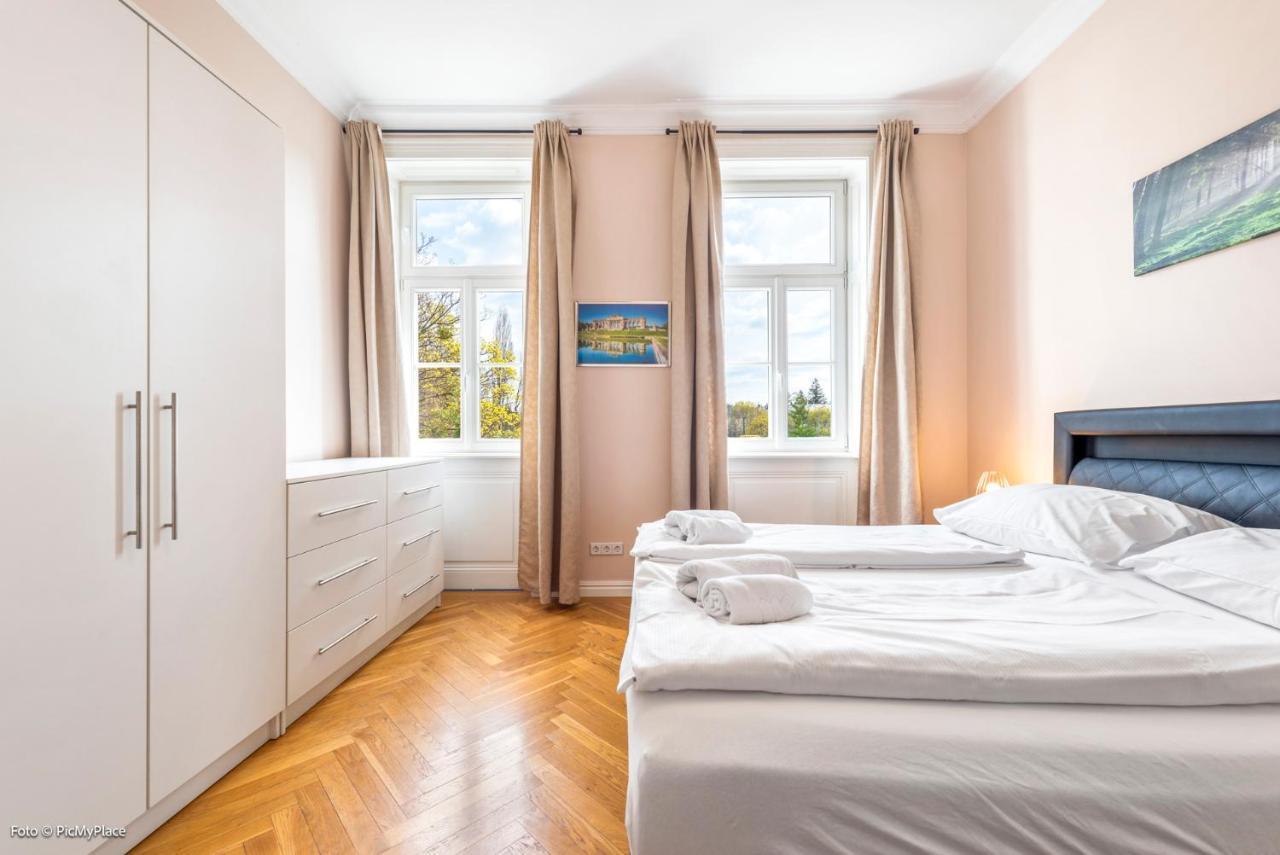 Imperial Apartments Schoenbrunn - Contactless Check-In Vienna Esterno foto